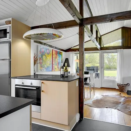 Gorgeous In Hyllinge With Kitchen
